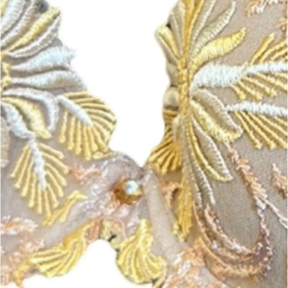 Lise Charmel Fleur Aphrodite Lace Floral Bra with underwire 28B MSRP $191 - Picture 10 of 13